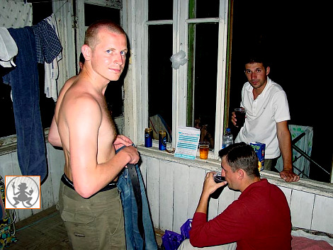 2004